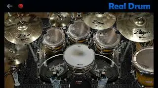 Tocando bateria em no Rock real drum app