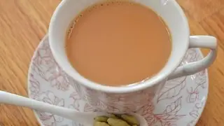 Middle Eastern spiced tea - شاي عربي مبهر