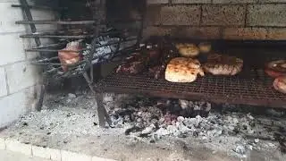 Parilla estilo uruguaia