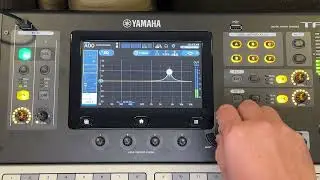 EQ: Jazz Bass with 9dB Boost || Ear Training for Audio Engineers || StartingSound.com