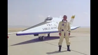 X 24B in flight and landing,  lifting bodies, test flight