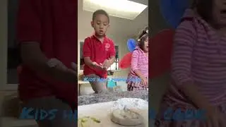 Kids help mama cook #shortvideo