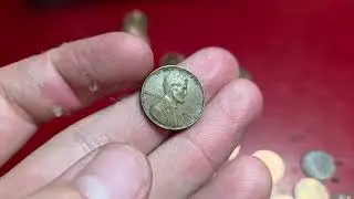 Hunting $25 worth of pennies looking for old coins and wheat Penny's Album Fill (EP. 25)