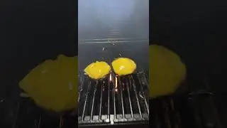 The Best Way To Melt Cheese On A Burger! #food #gamechanger #cheesburger #howtocook