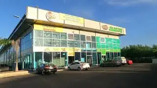 Naves Mall Business Center Bavaro Punta Cana