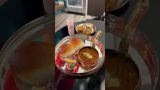 Ninja Tiger, NEW indian restaurant in Calgary! #indianfood #curry #bombay #streetfood #bread #meat