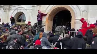 Feds add charges to 2 arrested in Vegas in Capitol riot case