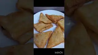 Sandwich and veg puff #easyrecipes #trending #sandwich #vegpuffs