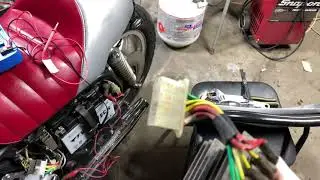 Goldwing gl1000 cafe conversion part 9..overcharging solved , regulator-rect, air fuel adjustment