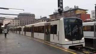 T-banen i Oslo MX3000 tog p&aring; Majorstuen stasjon