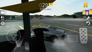 Racing A Boeing 737