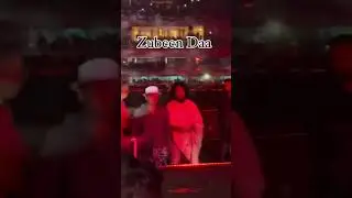Zubeen Garg 🥰In Arjit Singh Stage Show || Arjit Singh 🆚 Zubeen garg🥰 #shorts #zubeengarg #song