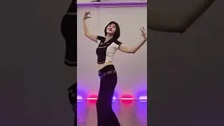 Meovv😽 Hands up #transformationdance #kpopdance #outfitchange #dancecover #dancechallenge #solians