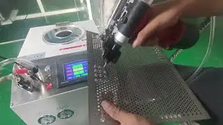 RIVETMACH Auto Feed Pneumatic Rivet Gun