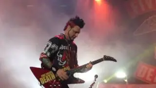 Five Finger Death Punch/Phil Finger Death Punch 