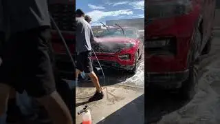 Scrubbing down a 2021 Ford Explorer ST!