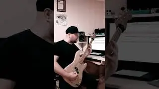 Creating a Rock Riff for a new arrangement with #fenderprecisionbass #shorts