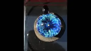 boroccus deep blue geometric borosilicate glass pendant