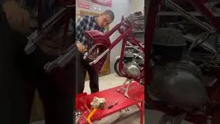 How it&acute;s made ČZ 352 pt.1 🫡#jawa #cz #oldtimer #motorcycle