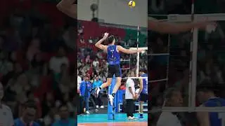 Spike Beledos Renan Buiatti #almirwansport #volleyball