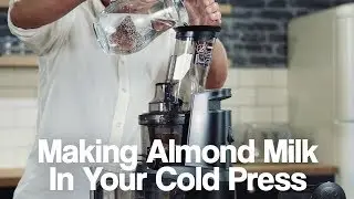 Приготовление миндального молока в соковыжималке Master Cold Press Juicer