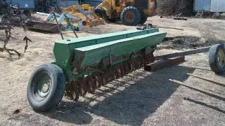 packing bearings on John Deere drill