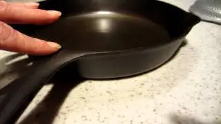 Griswold Victor #9 Skillet