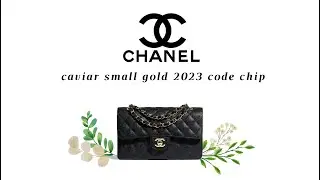 Review/Unboxing T&uacute;i Chanel Classic Small Caviar 2023 Code Chip mới nhất - chiếc t&uacute;i b&aacute;n chạy nhất