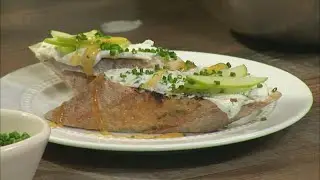 Recipe: whipped ricotta crustini with truffle honey