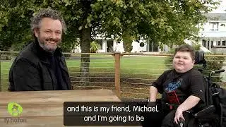 Michael Sheen meets Seth - Tŷ Hafan’s first member of the Welsh Youth Parliament