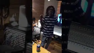 Pakman Jitt - &ldquo;Changing Time&rdquo; [Live In Studio]