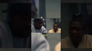 Kanye West e sua m&atilde;e, Donda West, na varanda de sua casa de inf&acirc;ncia em Chicago #kanye #donda