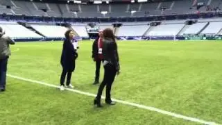 Nolwenn r&eacute;p&egrave;te le Bro Gozh