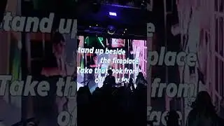 massaoke at Freight Island 10th Dec 2022 Don't look back in anger @rockstarweekend