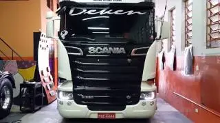 Charada- Scania R 620 V8  Top com farol Daylight