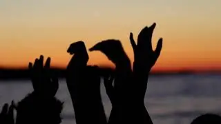 The Unseen Guest - Let Me In (2005)