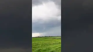 Tornado warned storm on 4/16/24 in Kahoka, MO #stormchase #funnelcloud #stormchaser #girlswhochase