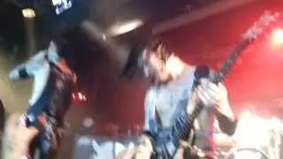BLACK VEIL BRIDES - Ashley Purdy picks up Martyna Smith's phone and films the fans!!!!! (live)