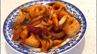 Cooking crunchy squid recipe || squid in tomato sauce and lemon!! 