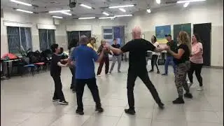 שלגיה - ריקוד מעגל.