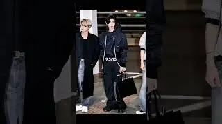 sunghoon's airport fashion 🐩 | #enhypen #sunghoon #kpop #viralshorts #enhypenmember #enhypensunghoon