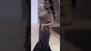 Esha Gupta | Pune Time Fashion Week
