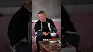 朝朝暮暮煙火氣，杯盞溫柔漫人間。好好吃飯、用心生活，熱氣騰騰的來壹鍋蹄花肥腸#金毛路虎