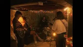 Sofia Miller - Waking Dreams live at Monk Rock Records
