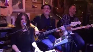 La Baraque Val D'Is&egrave;re - Live - Cl&eacute;mence Avril