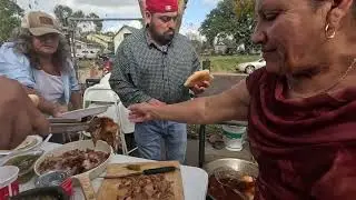 El viejon recalentando las carnitas el proximo dia.