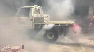 Burnout land cruiser Ute