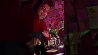 A little clip of my set at QueensBerry DTLA! #music #djremix #dj #losangeles #dtlaevents #remix