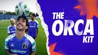 Sounders FC players see the Orca Kit for the first time