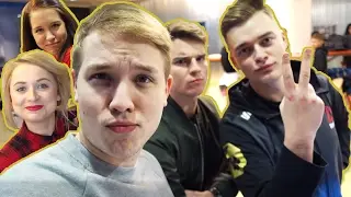 Shopaholic Nicol a Katka obsluhují v zetku [VLOG]